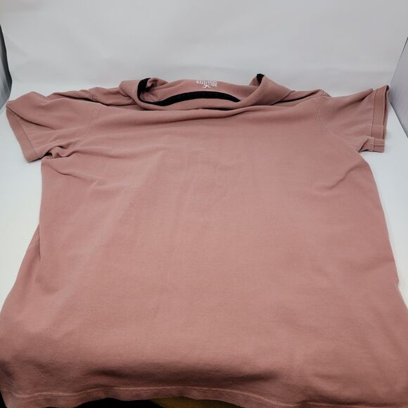 Hollister Polo in Salmon Pink Mens XL w/ Bonus Pink Hanes T-shirt - Picture 4 of 6